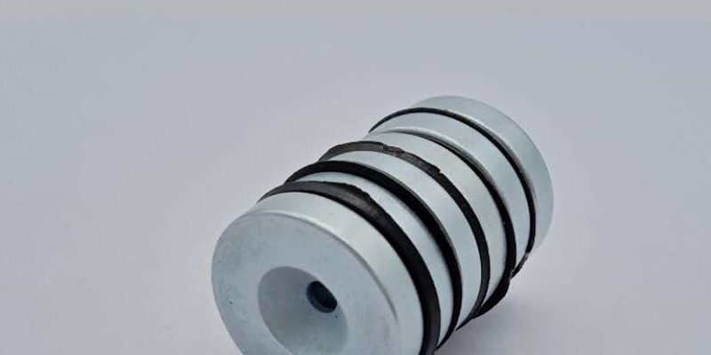 C003 釹鐵硼中孔磁鐵N40 D22 *4.5-3.5/10